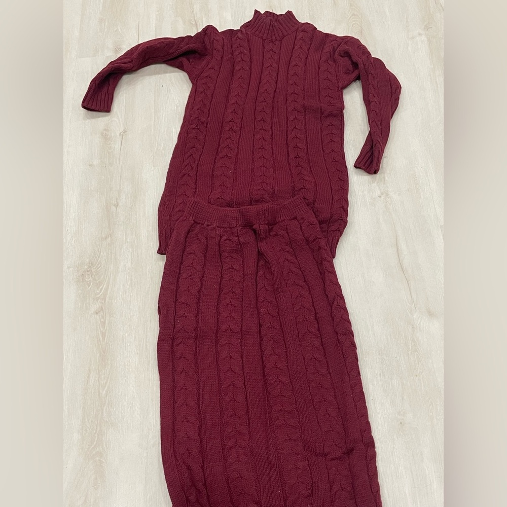 Elegant Burgundy Knit Midi Skirt